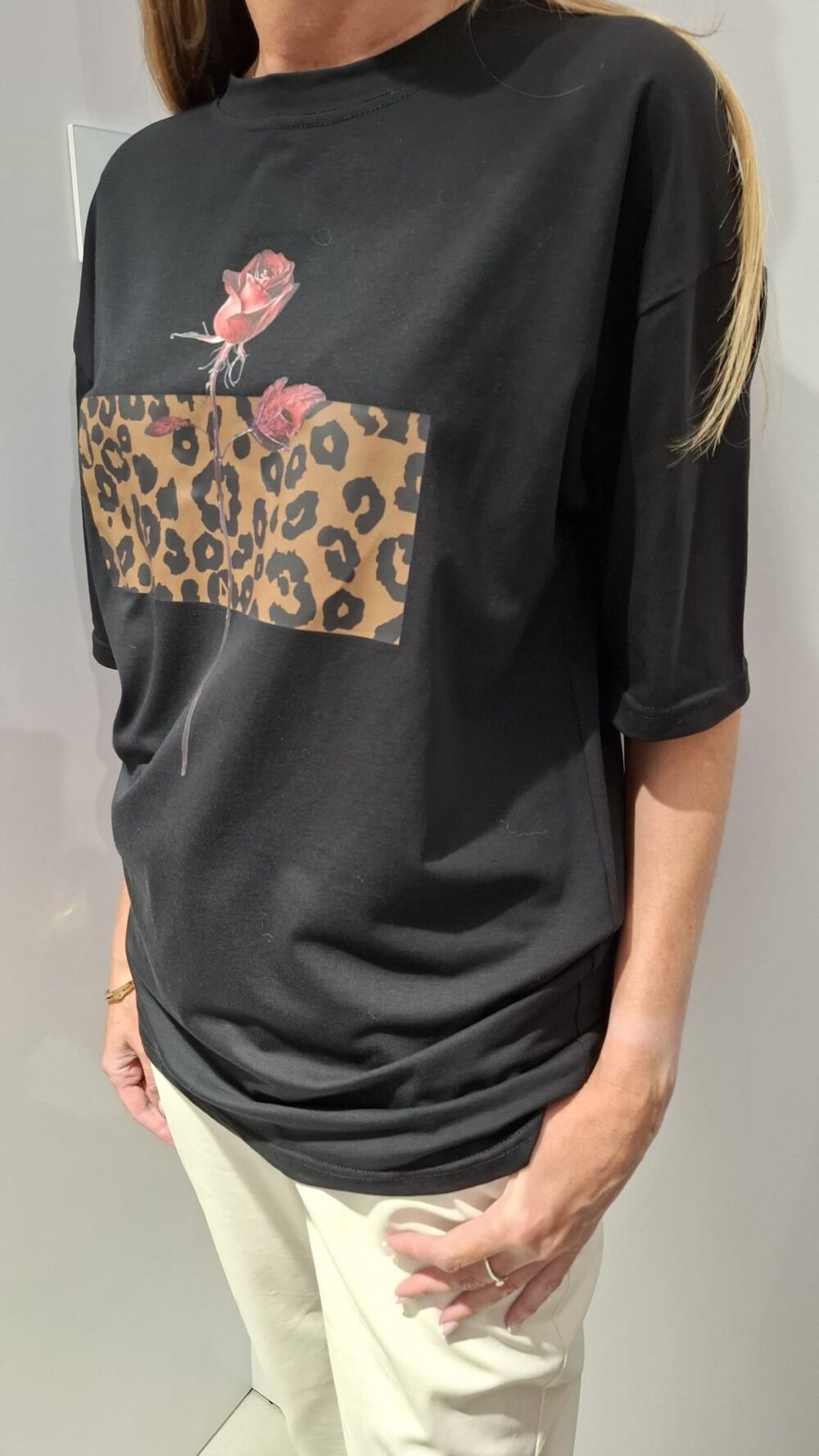 COCOMORE T- shirt Bluzka Czarny z Nadrukiem Róża + Panterka 36/S NEW) - obrazek 4