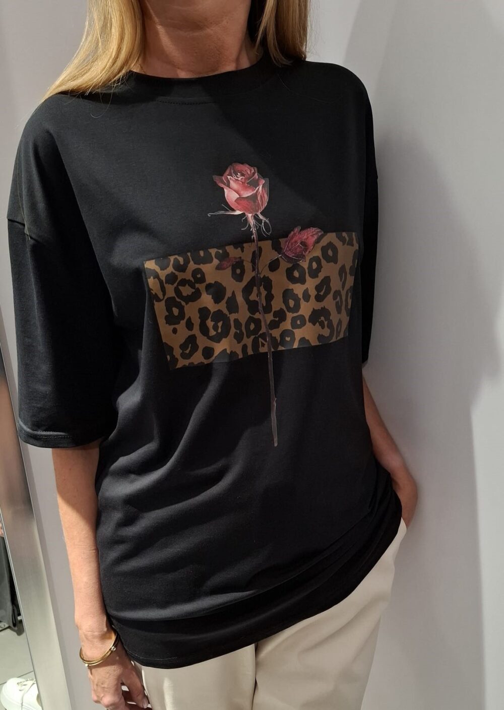COCOMORE T- shirt Bluzka Czarny z Nadrukiem Róża + Panterka 36/S NEW) - obrazek 8