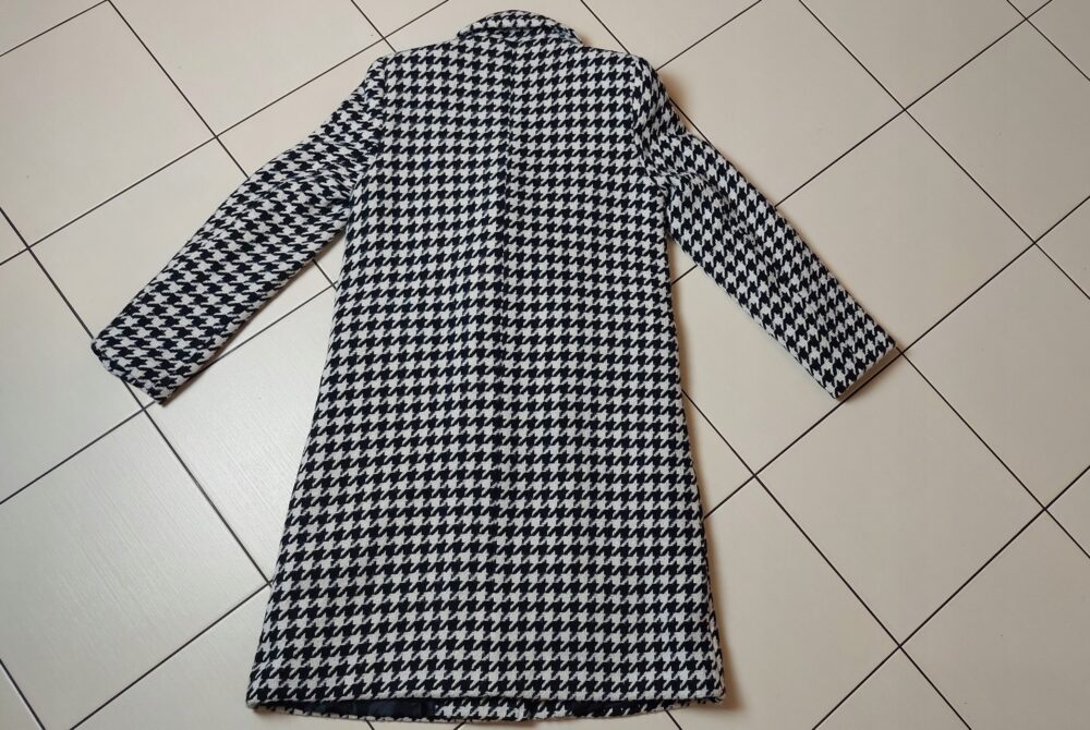 Płaszcz w Pepitkę Czarny + Biały BB 42/XL - obrazek 11