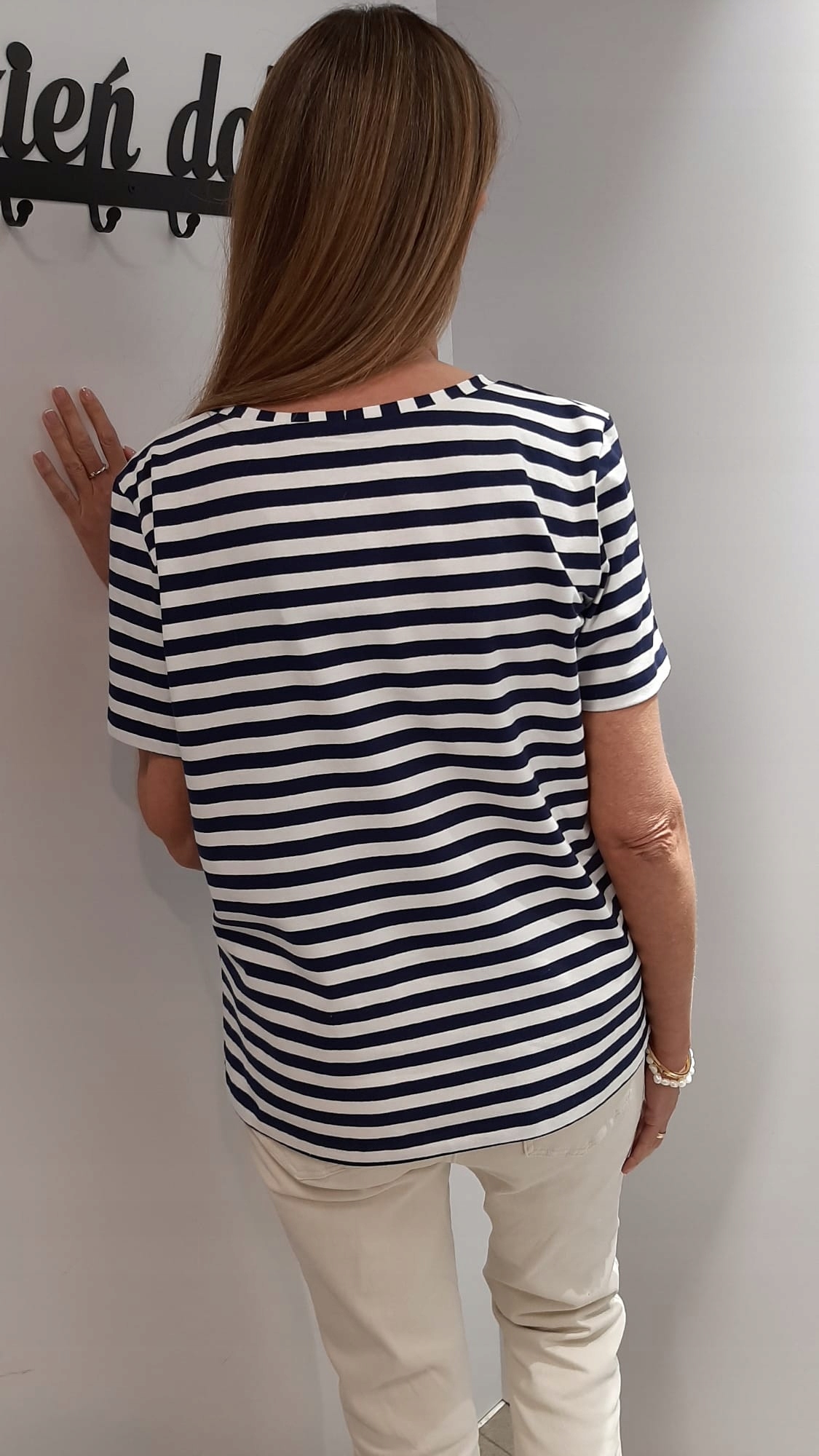 7c08554a7c1c4c46fee21e5e7ab92164