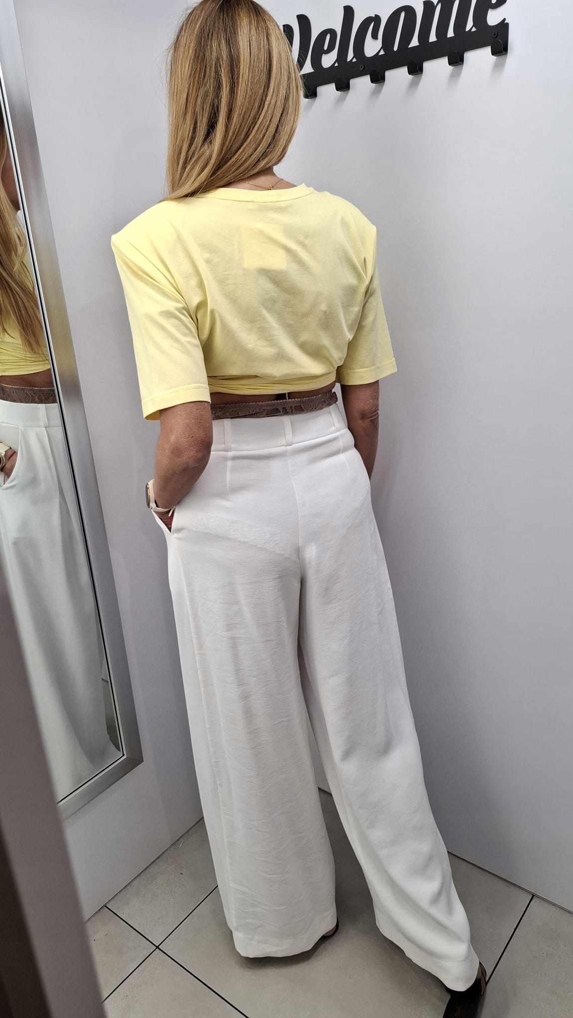 015feaaaf8ae6af1f95210d29583cd37