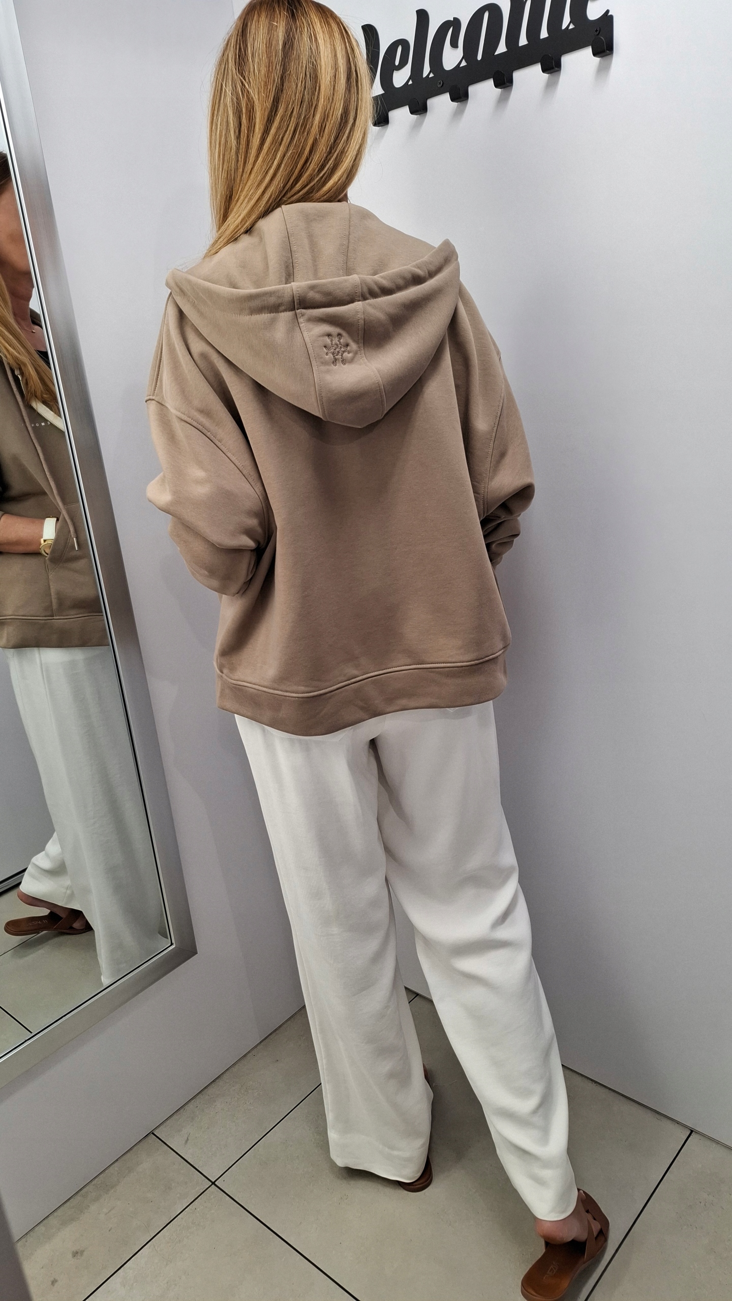 67a636957b71f1f30cab5ca1e371d381