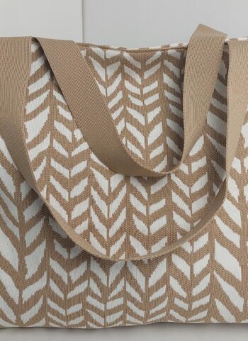 6238bfb58aaeba2114513af92c49925f.jpg 652ae358779691cc7162e5604c04641e