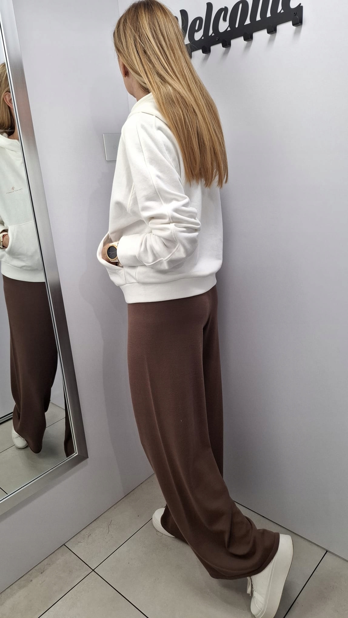 18621a7a565f4d82cc47e4280da87c1b