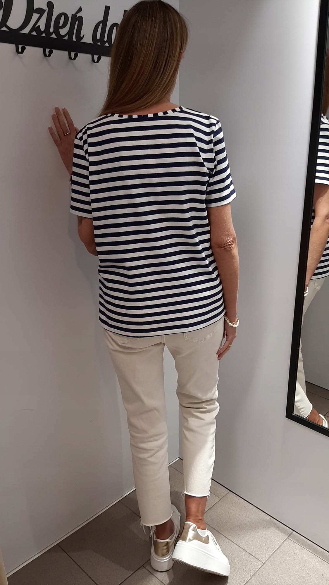 76559a19d52f357a5fd799f41d7e25dd