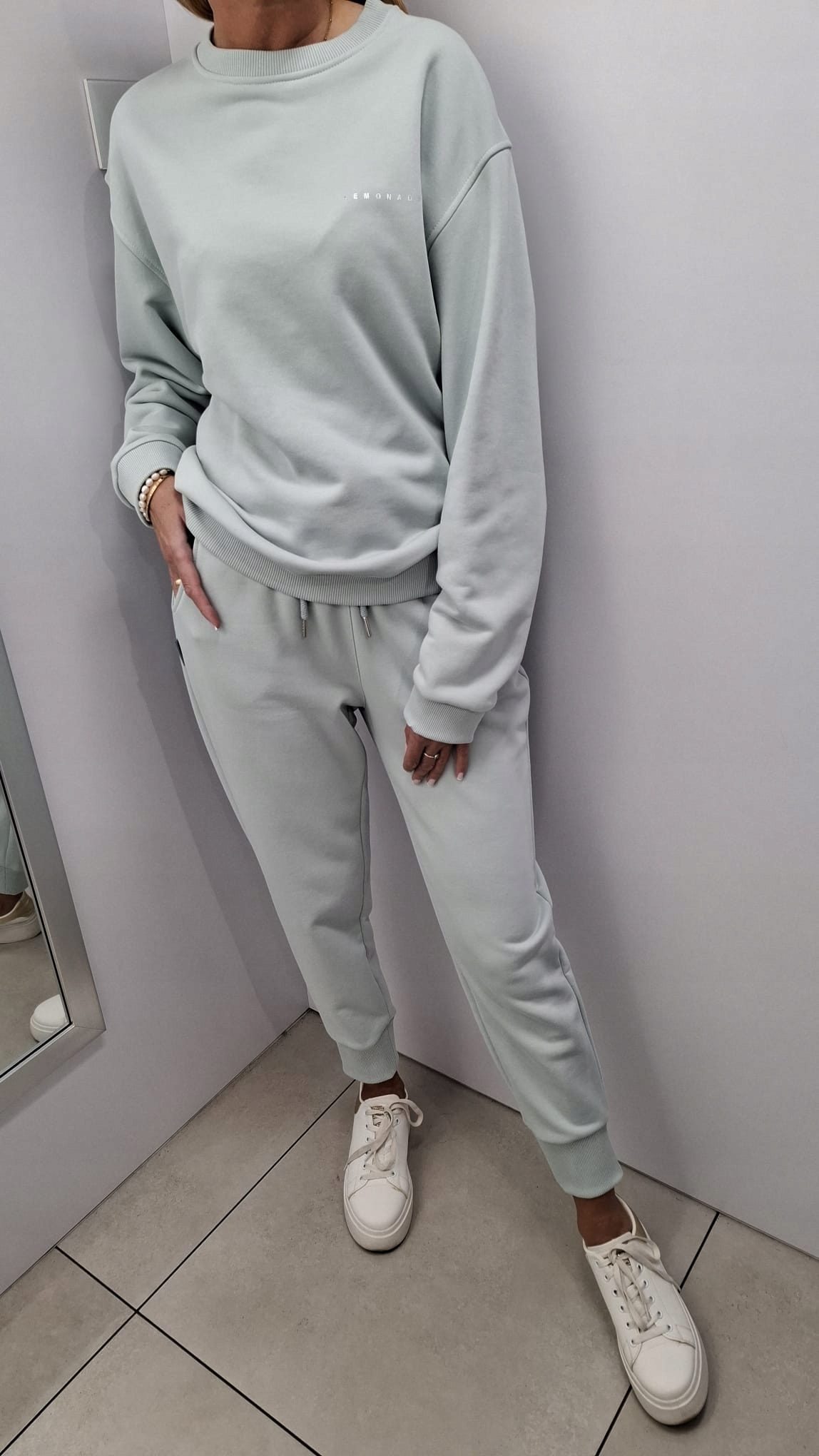 e9487bdf35a341513f12f371a18cb83a